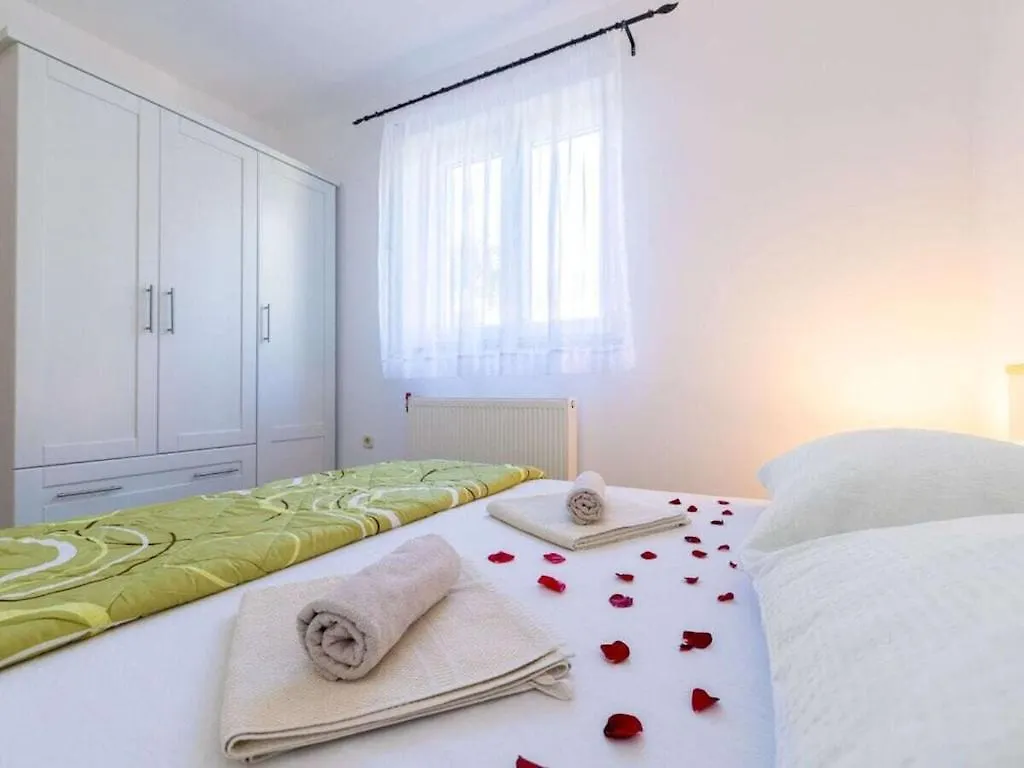 Villa David & Matej Comfortable Holiday Residence Krk Town 0*,