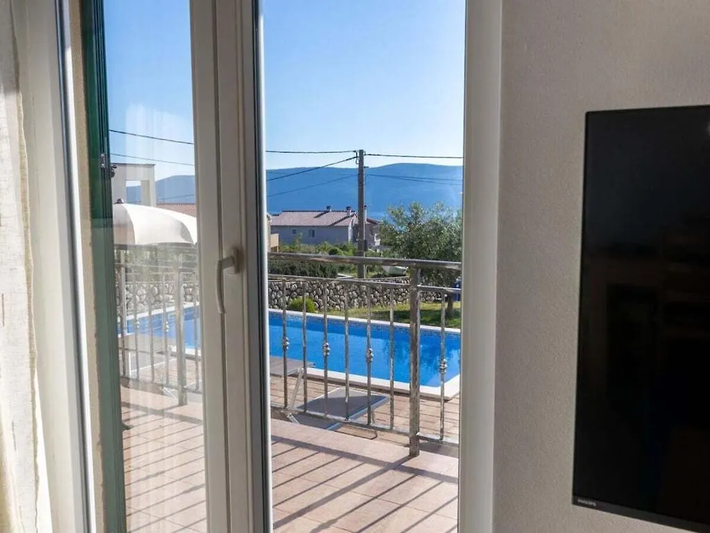 Villa David & Matej Comfortable Holiday Residence Krk Town Croacia