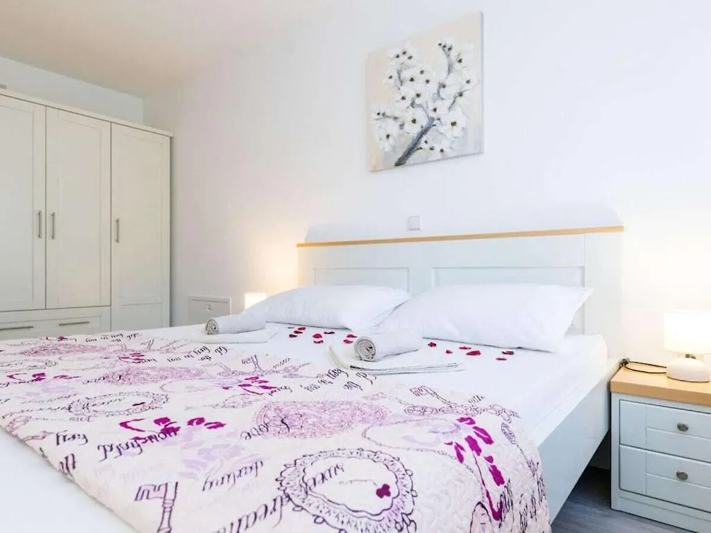 Villa David & Matej Comfortable Holiday Residence Krk Town 0*,