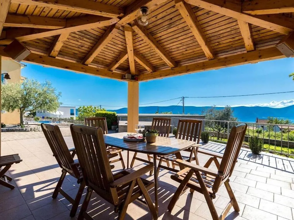 Villa David & Matej Comfortable Holiday Residence Krk Town